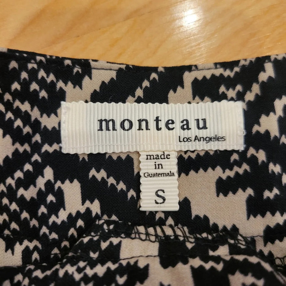 Monteau High Waist patterned black shorts size small - Picture 4 of 4